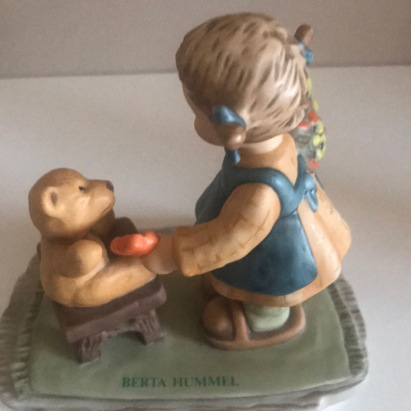 Berta Goebel “ With Love” - Picture 3 of 7